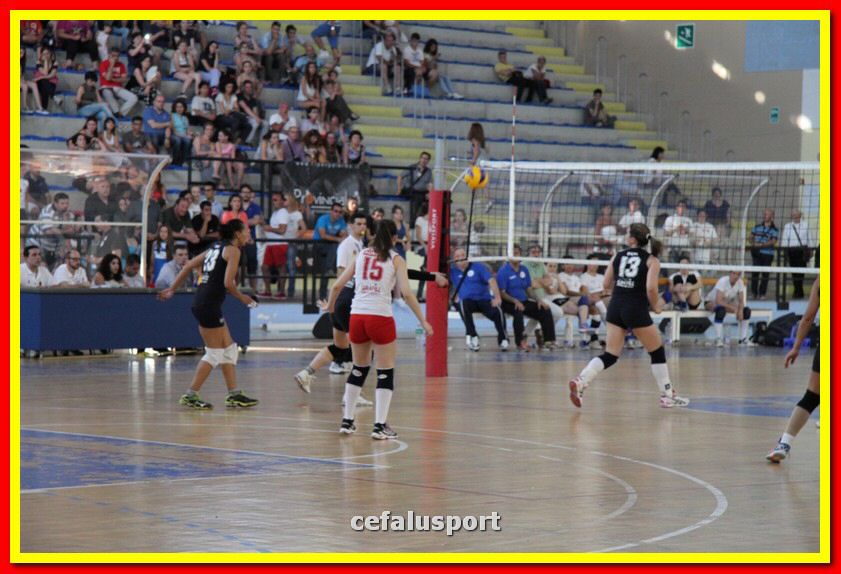 150614 volley 412_tn.jpg